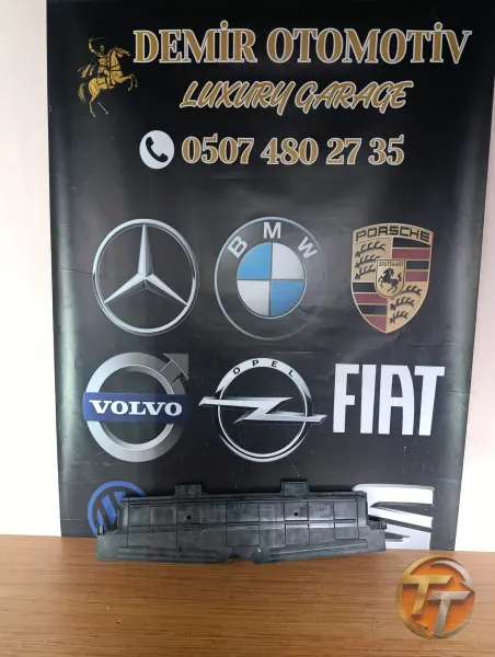 MERCEDES-BENZ A SERİSİ W177 RADYATÖR ALT PLASTİĞİ ORJİNAL A1775050200