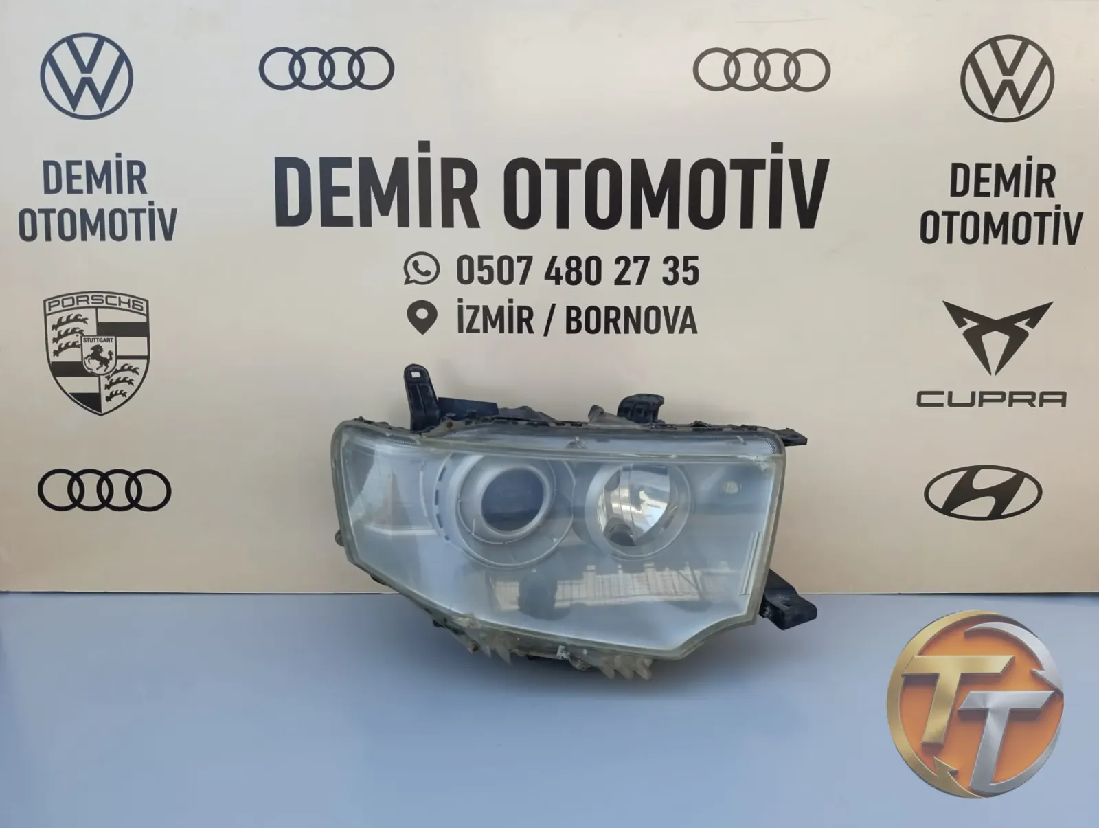 MİTSUBİSHİ L200 SAĞ ÖN FAR ÇIKMA 2010-2014