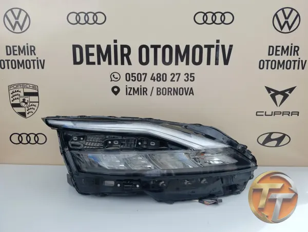 NİSSAN QASHQAİ J12 ÖN SAĞ FAR ORJİNAL ÇIKMA 2021-2023