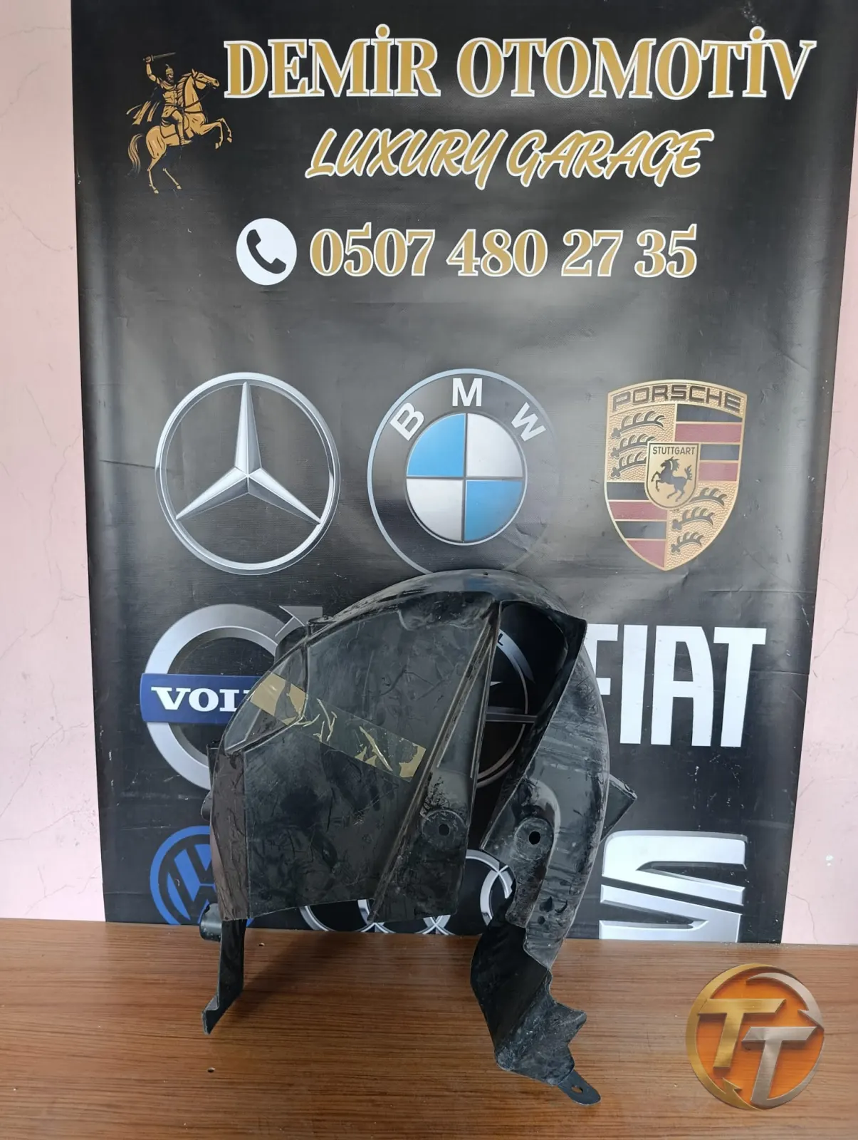 RENAULT CLİO 4 SAĞ ARKA ÇAMURLUK DAVLUMBAZI SIFIR ORJİNAL 767487242R