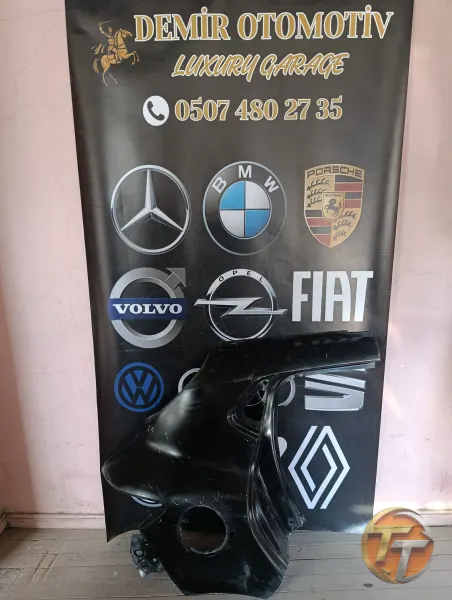 RENAULT CLİO 4 SAĞ ARKA ÇAMURLUK ORJİNAL