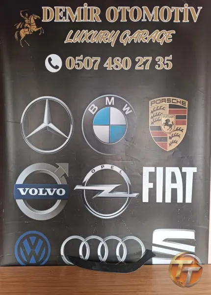 RENAULT CLİO 4 SAĞ FAR KAŞI SIFIR ORJİNAL 366315224R