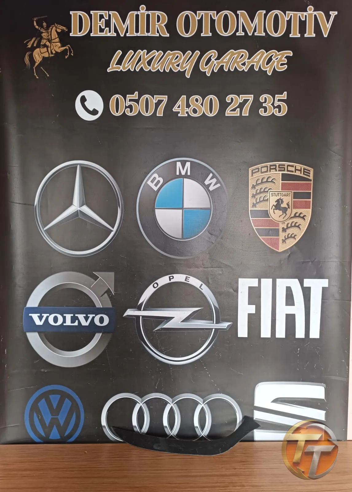 RENAULT CLİO 4 SAĞ FAR KAŞI SIFIR ORJİNAL 366315224R