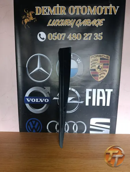 RENAULT CLİO 4 SAĞ ÖN KAPI BANDI