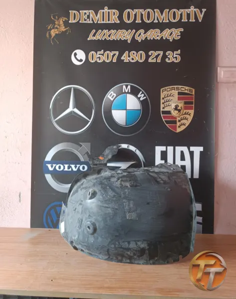 RENAULT FLUENCE SAĞ ÖNÜN ÖNÜ ÇAMURLUK DAVLUMBAZI ORJ 638451643R