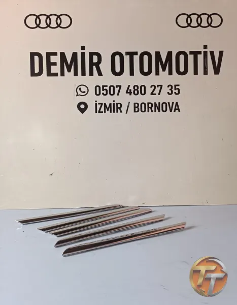 RENAULT MEGANE 4 SAĞ SOL ÖN PANJUR NİKELAJI 620744268R 620759133R