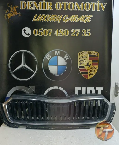 SKODA OCTAVİA ÖN PANJUR ORJİNAL 5E3853653