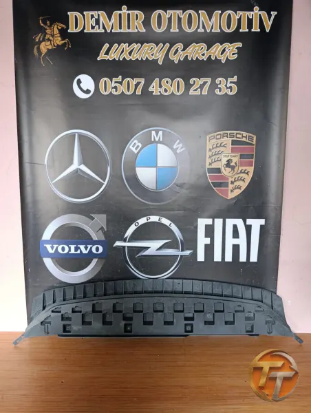 SKODA OCTAVİA ÖN TAMPON ALT MUHAFAZA SIFIR ORJİNAL 5E0807611A