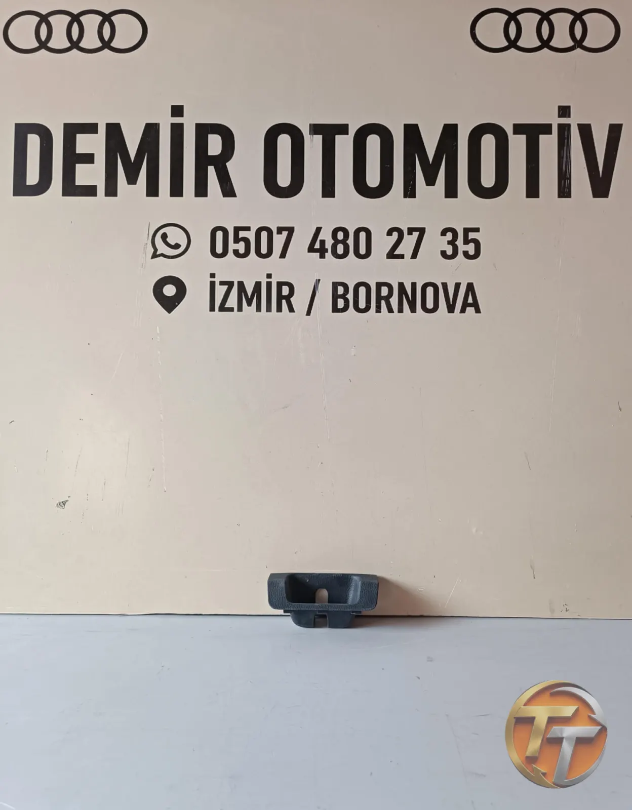 TOYOTA COROLLA E210 BAGAJ KİLİT PEDİ 2018-2022 64749-02080