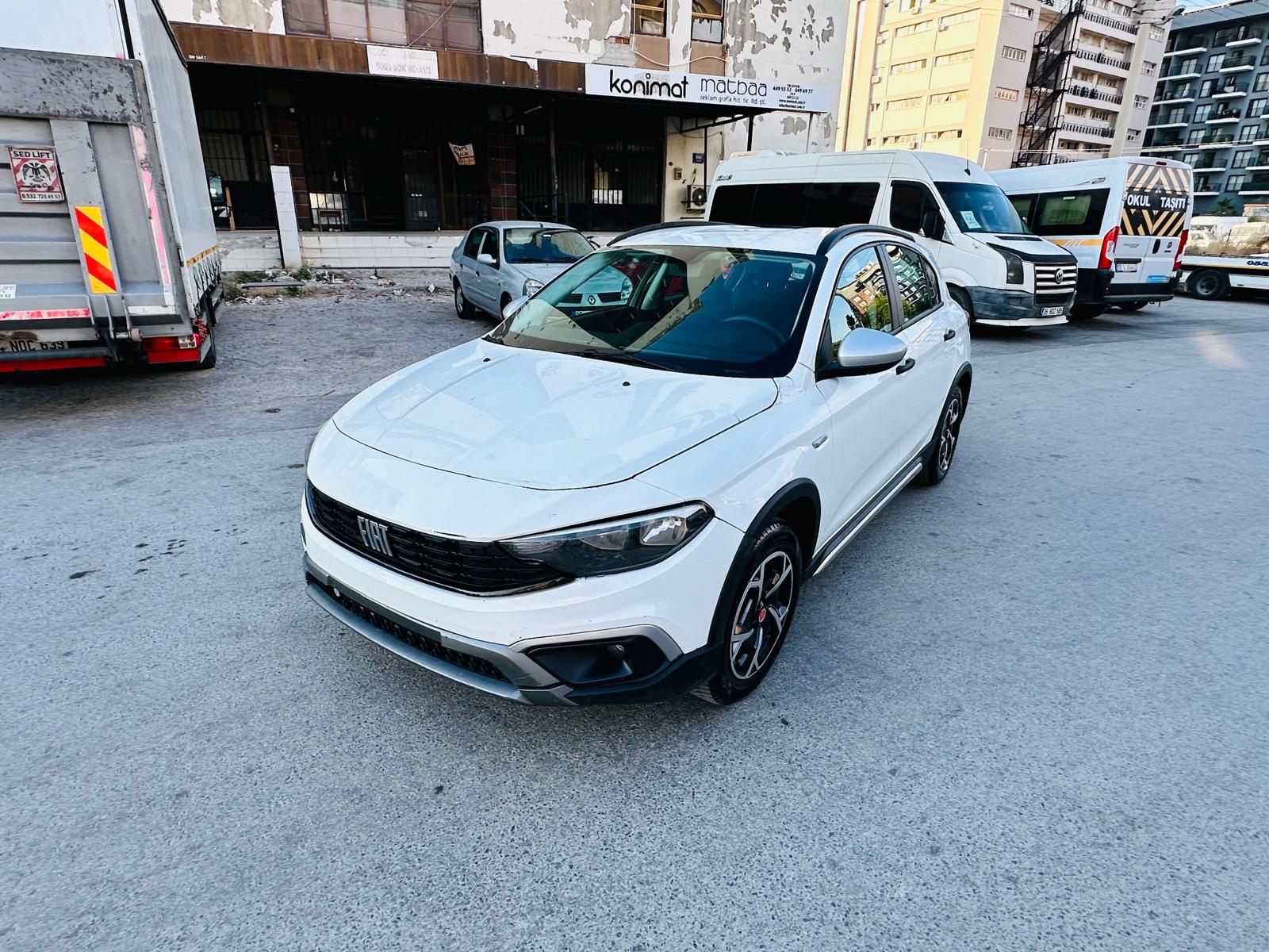 2024 EGEA CROSS 1.4 BENZİNLİ STREET 