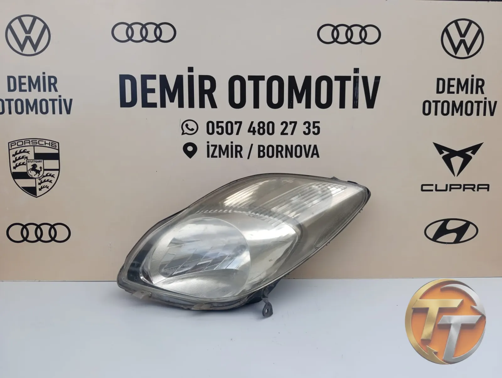 TOYOTA YARİS SOL FAR ORJİNAL ÇIKMA 2009-2011