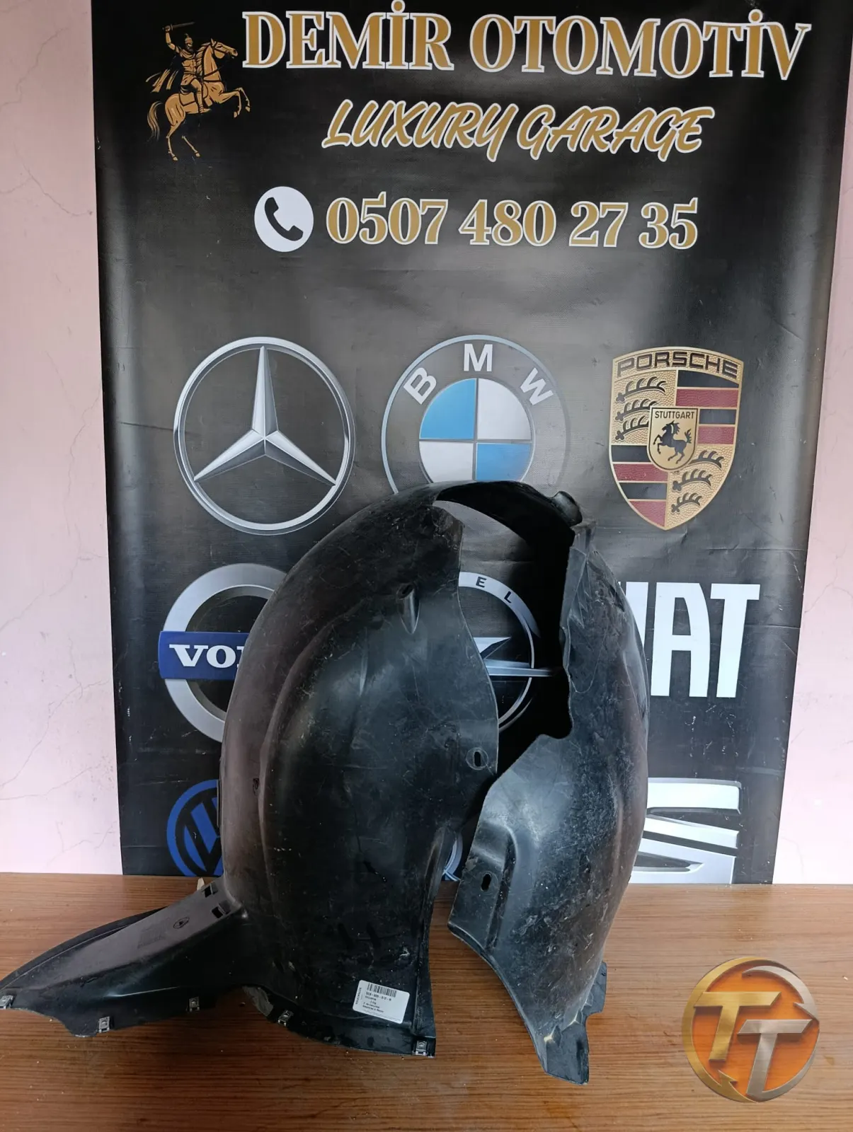 VOLKSWAGEN JETTA SAĞ ÖN ÇAMURLUK DAVLUMBAZI SIFIR ORJİNAL 5C6805912