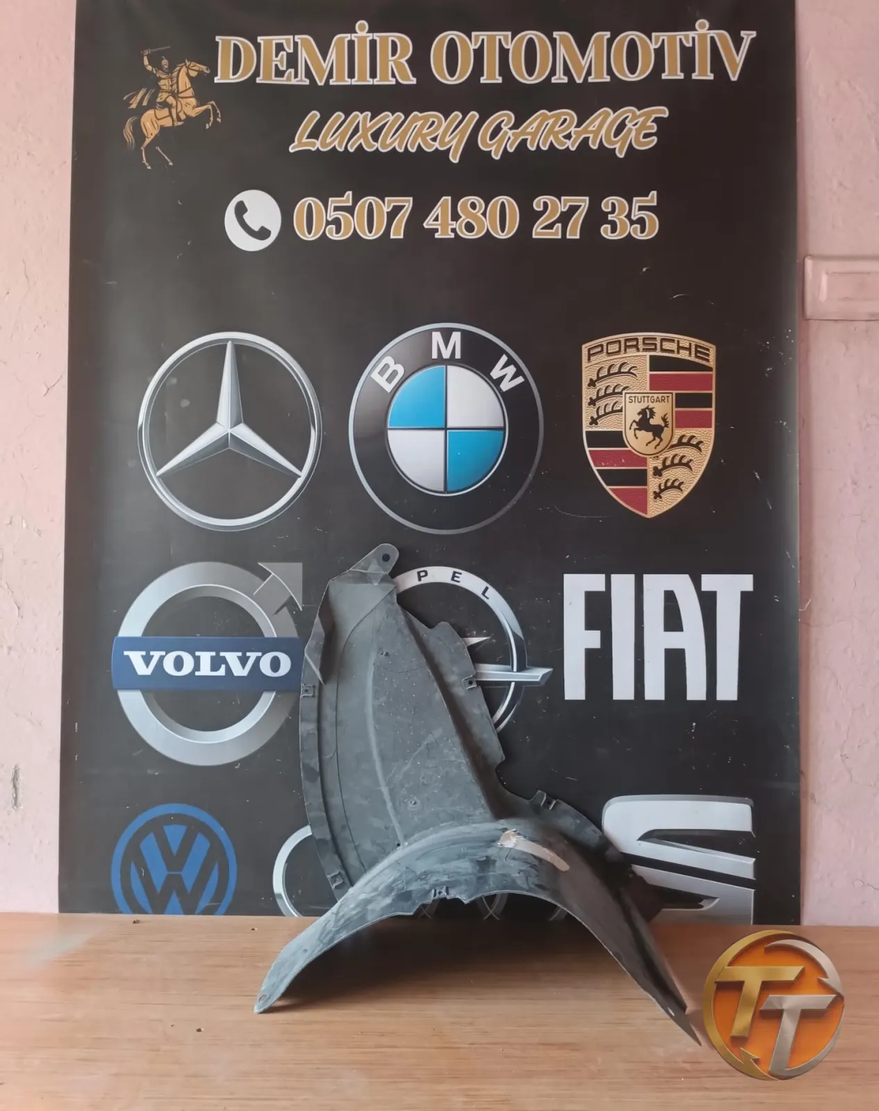 VOLKSWAGEN PASSAT B7 2011 2014 SOL ÖN ÇAMURLUK DAVLUMBAZI 3AA805911A