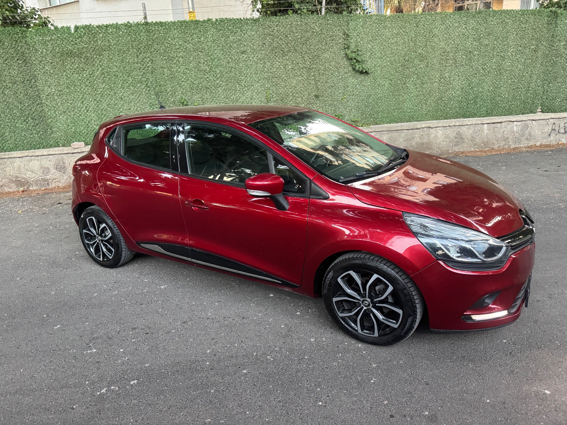 2018 TOUCH 1.5 DCİ 87 BİN KM OTOMATİK 