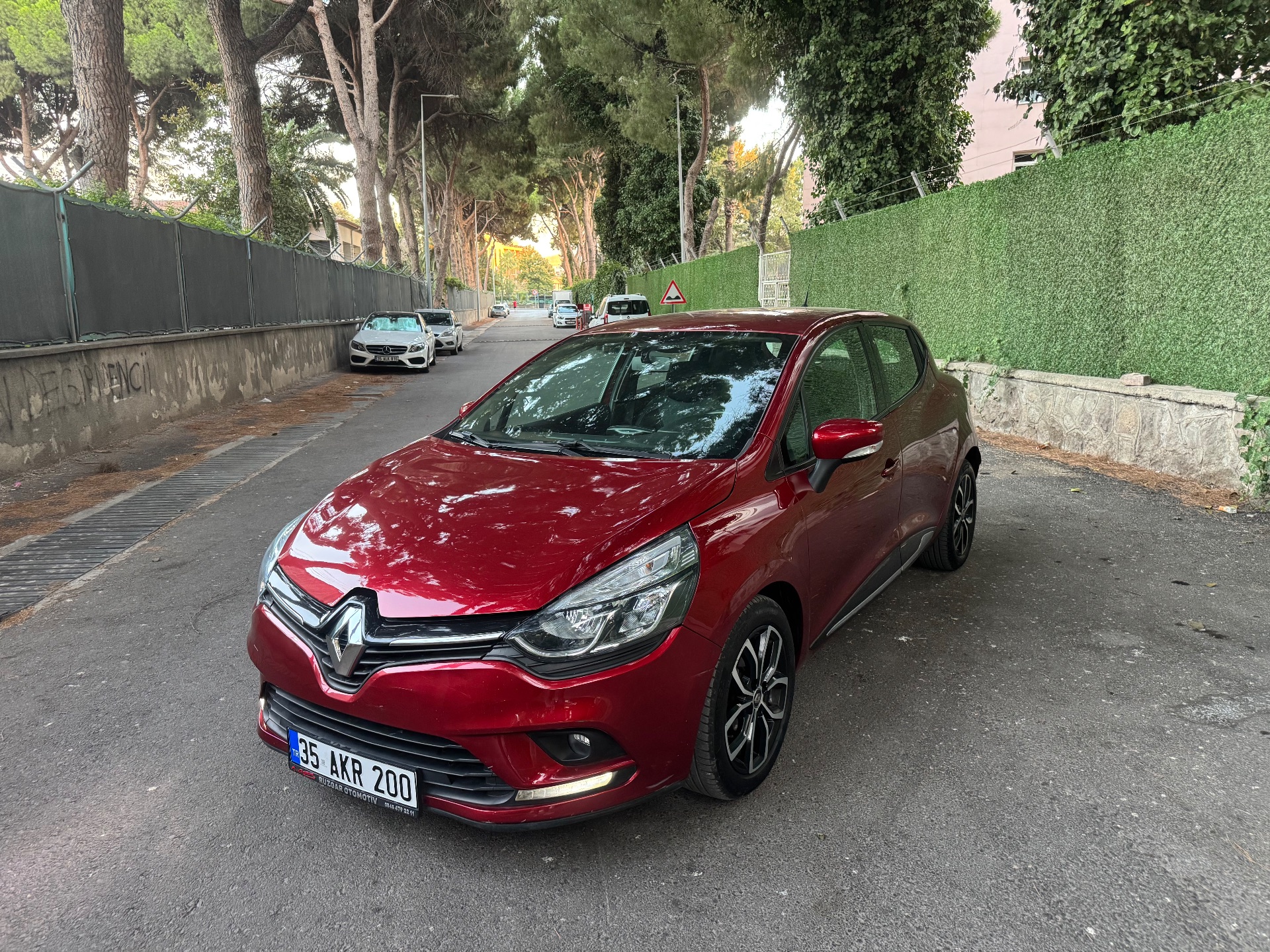 2018 TOUCH 1.5 DCİ 87 BİN KM OTOMATİK 