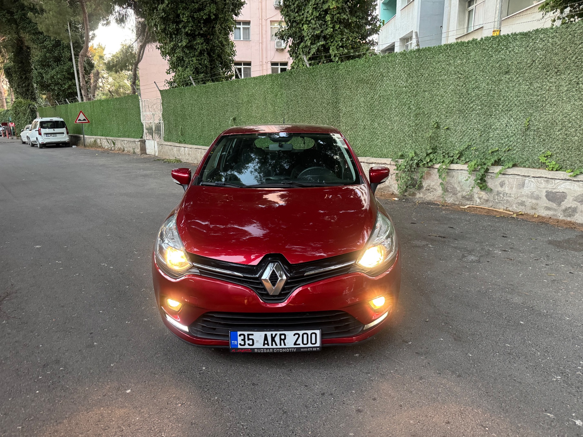 2018 TOUCH 1.5 DCİ 87 BİN KM OTOMATİK 