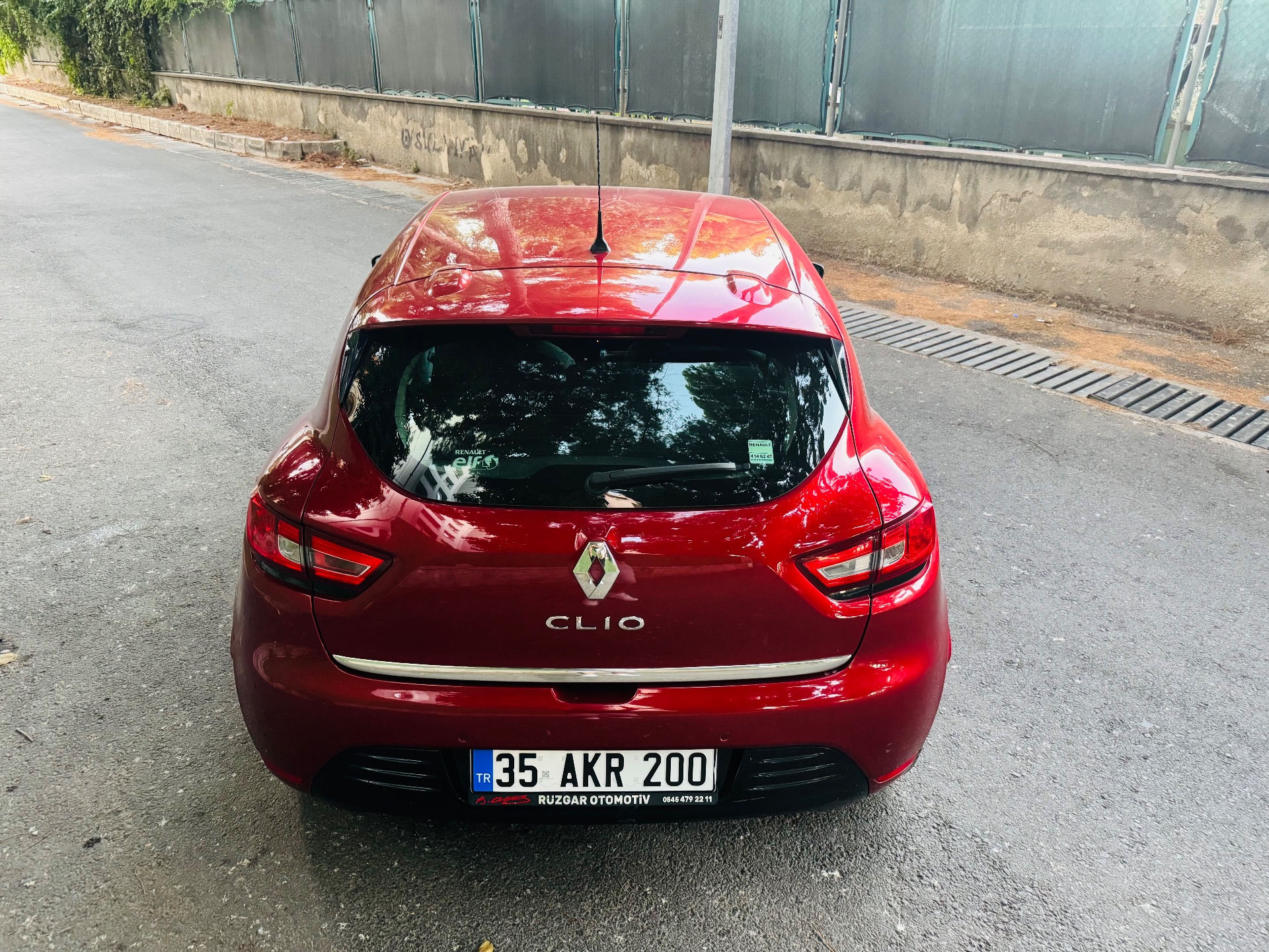 2018 TOUCH 1.5 DCİ 87 BİN KM OTOMATİK 