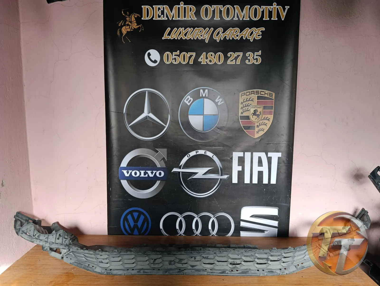 VOLKSWAGEN TİGUAN ÖN TAMPON ALT PARÇA (DİFÜZÖR) 5NA805903A