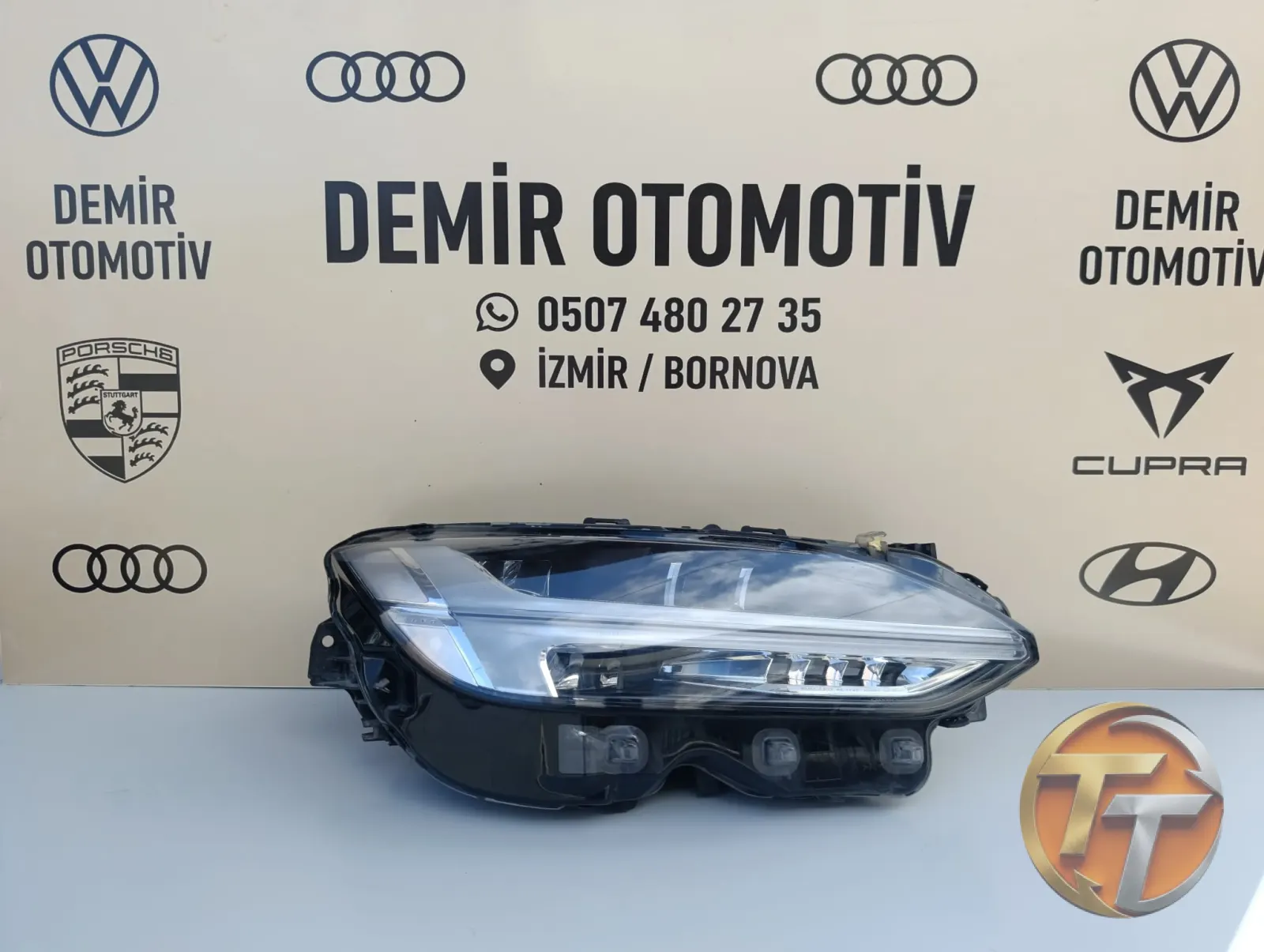 VOLVO S90 V90 ÖN SAĞ FAR HATASIZ ORJİNAL 2016-2024 31655753