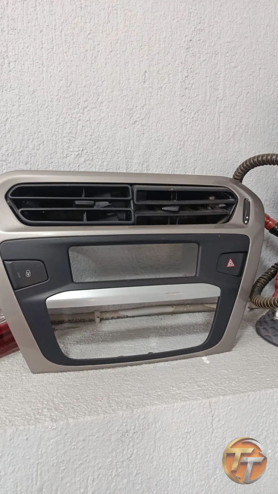 Citroen Eliza teyp çerçevesi