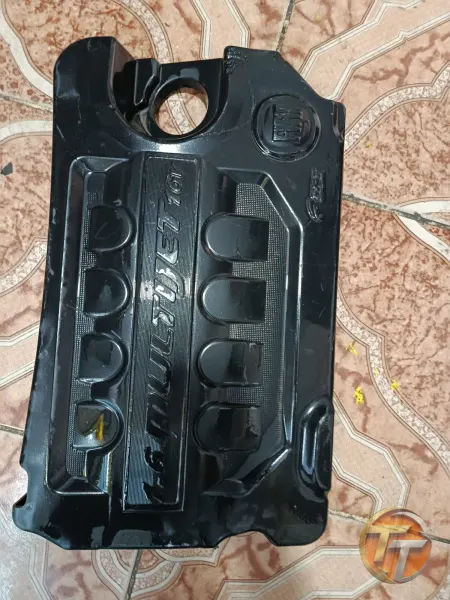 Fiat egea 1.6  motor üst koruma kapağı