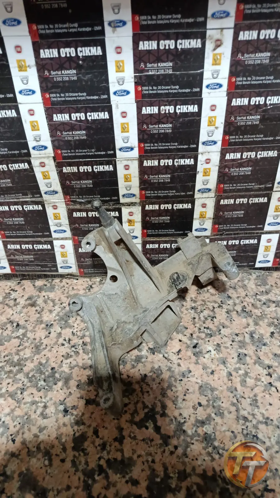 Ford courier emme manifoldu braketi