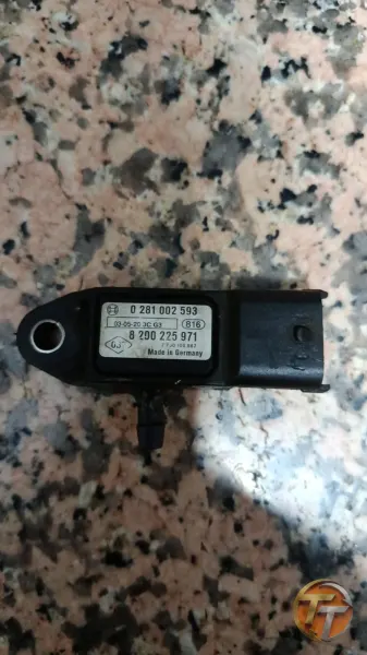 Renault kango  1.5 turbo basınç sensörü