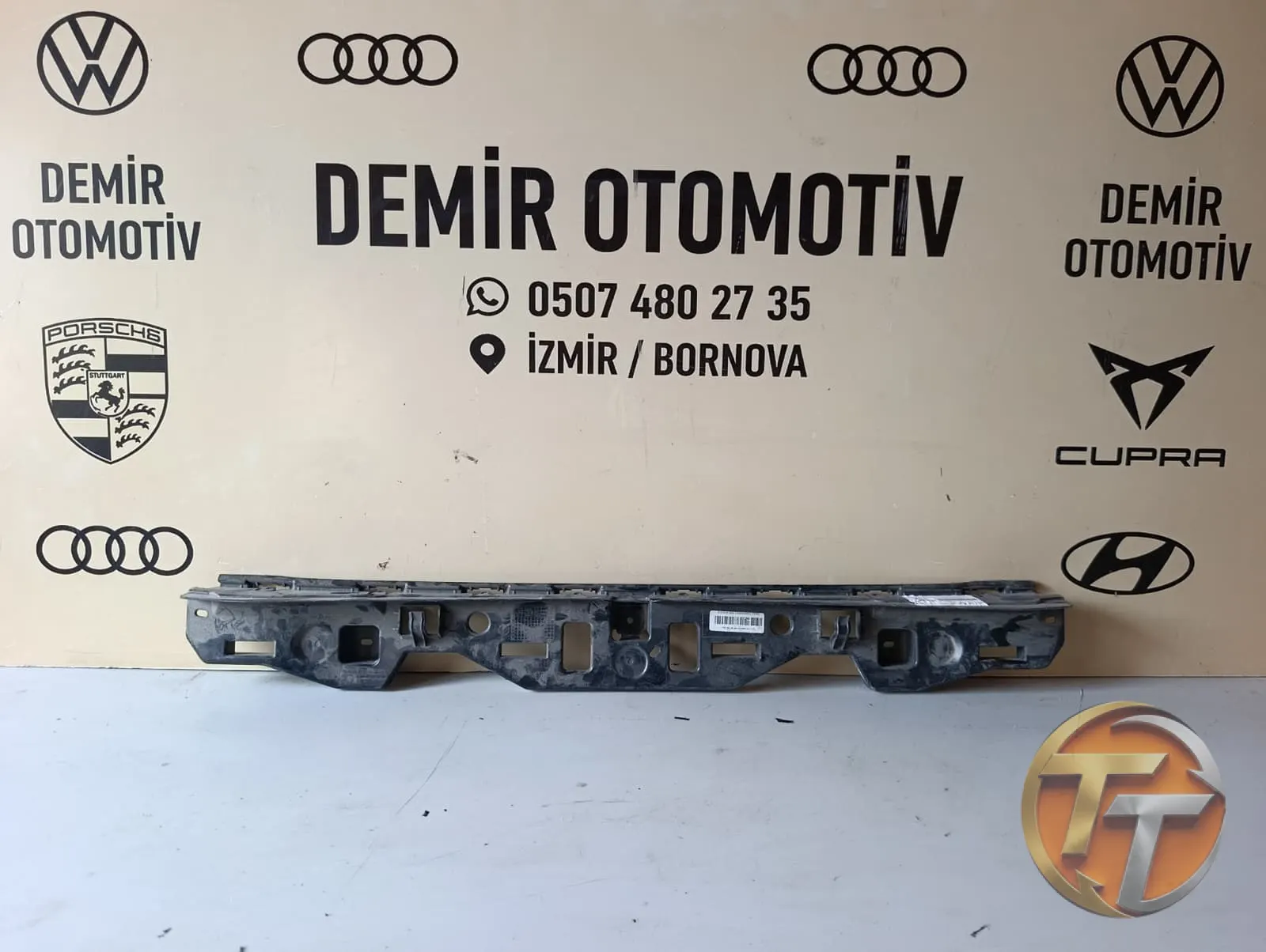 BMW 5 SERİSİ 2024-2026 G60 ARKA TAMPON ORTA BRAKETİ SIFIR ORJİNAL 51125A011B7