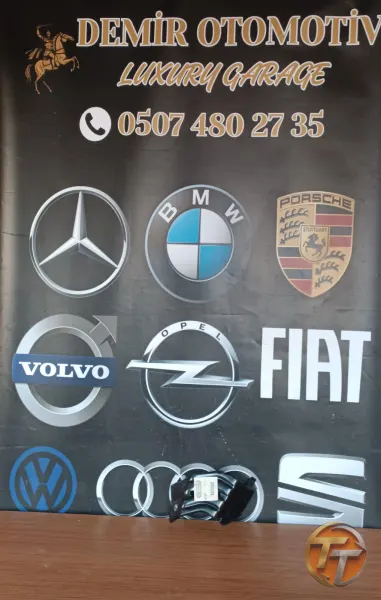 FİAT EGEA ÖN ÇAMURLUK BAĞLANTI SACI SAĞ SIFIR ORJİNAL 51982366