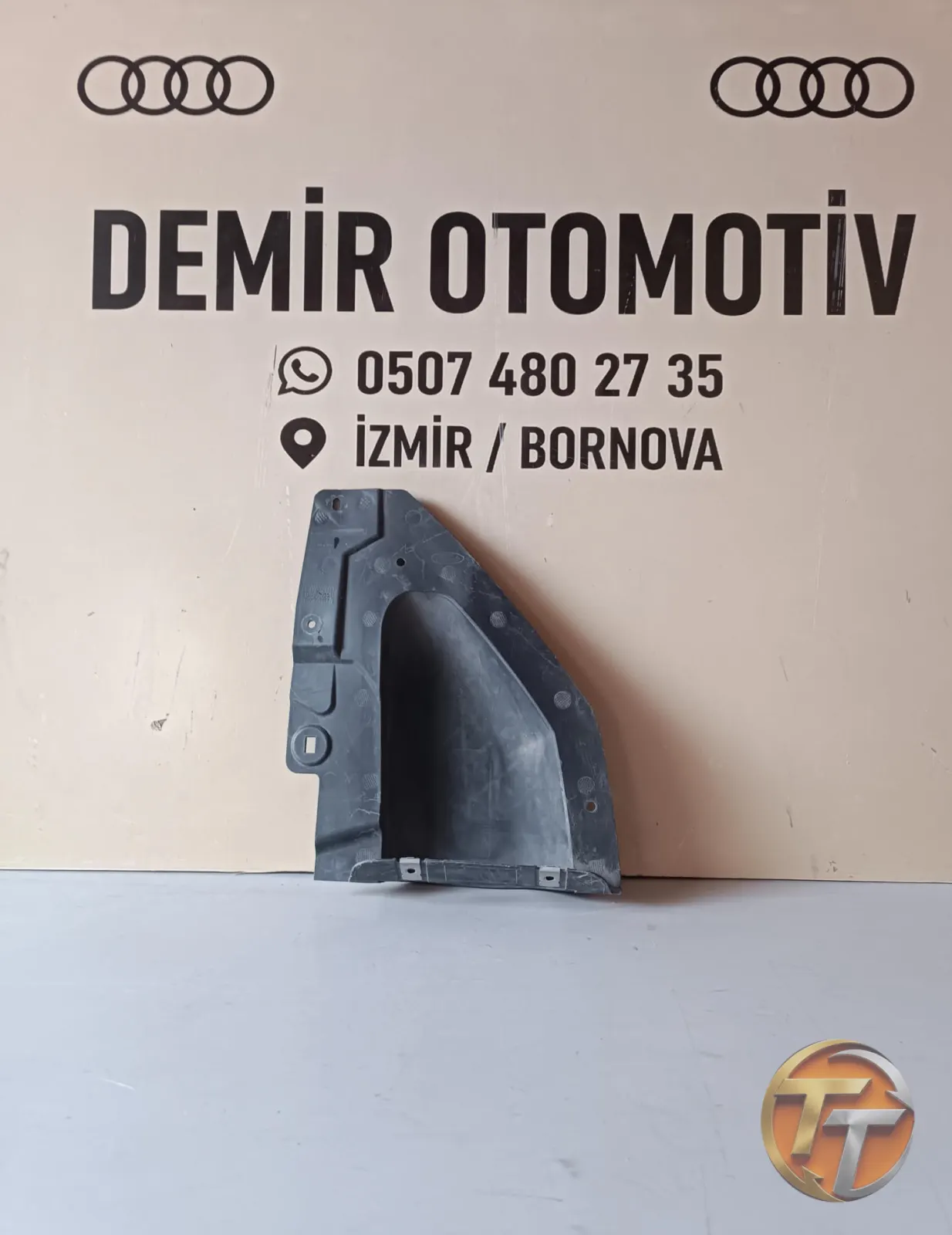 FORD FOCUS 4 RADYATÖR SAĞ ALT BRAKETİ ORJİNAL JX7B-16B074-A