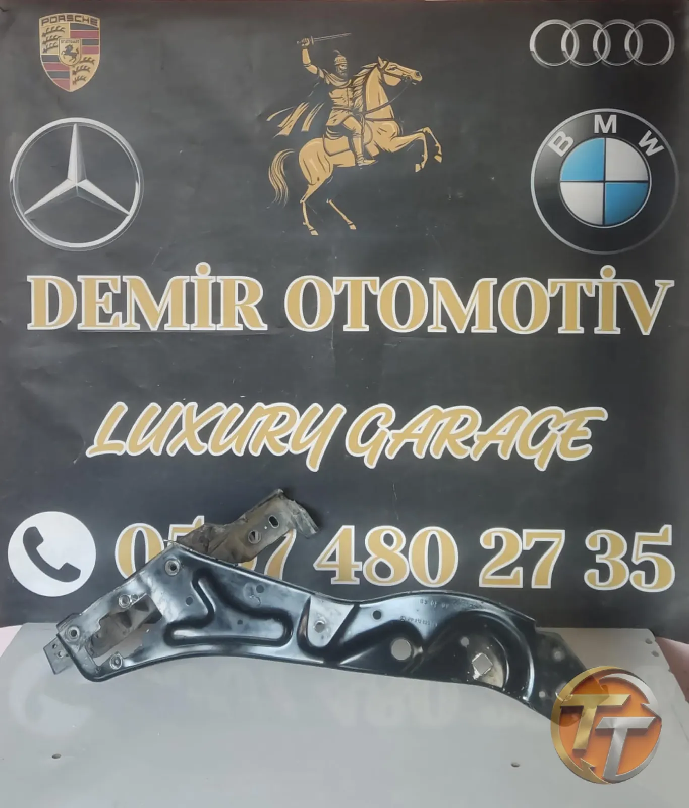 MERCEDES-BENZ E SERİSİ W212 SOL FAR YUVA SACI ORJİNAL A212620021