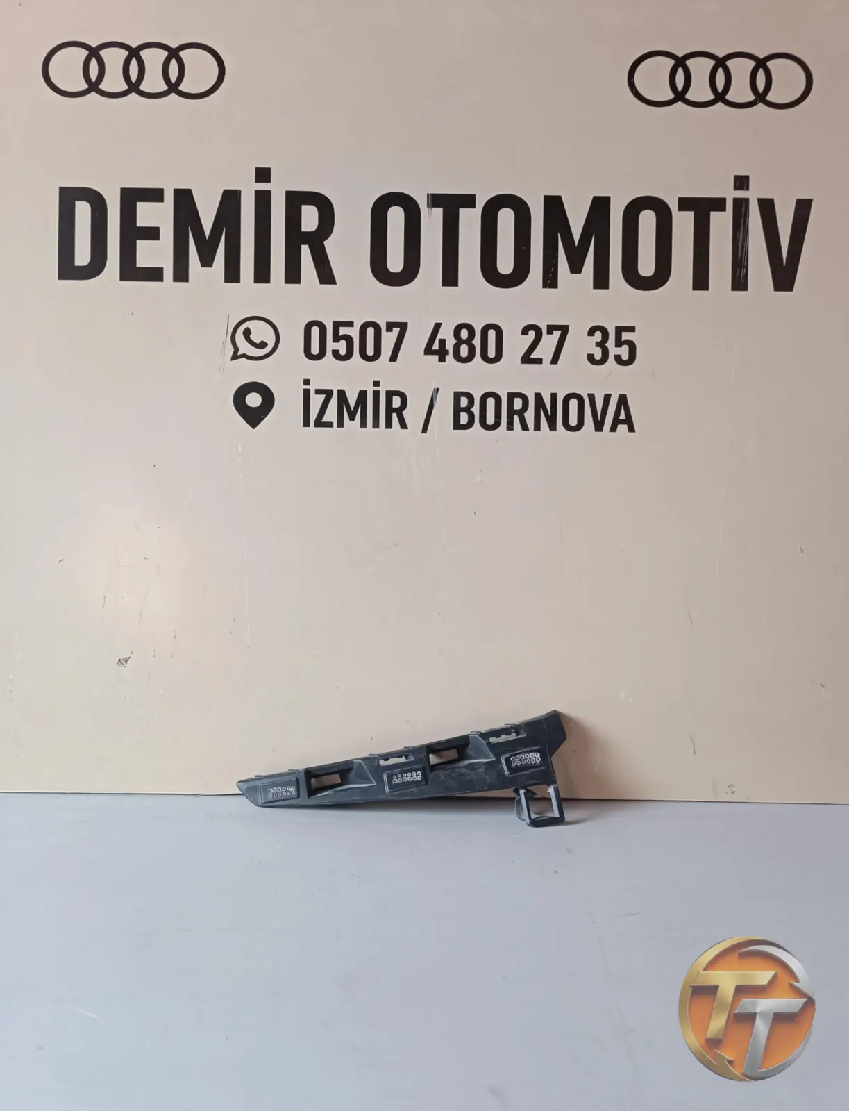RENAULT CLİO 4 SAĞ ÖN FAR BRAKETİ ORJİNAL 620362227R