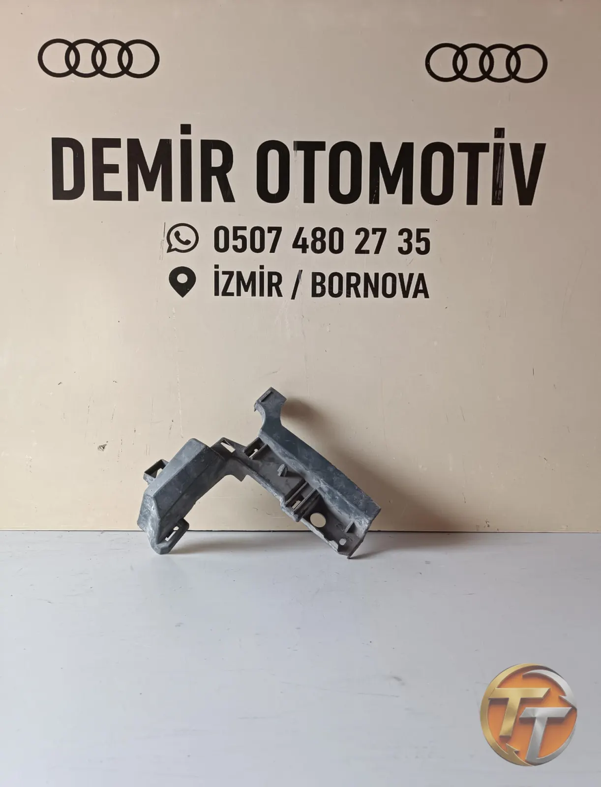 RENAULT CLİO 4 SAĞ ÖN TAMPON KÖŞE BRAKETİ ORJİNAL 622B45344R