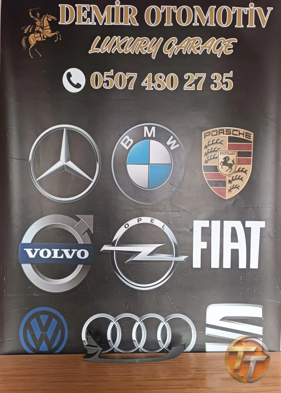 RENAULT CLİO 4 SOL GÜNDÜZ FAR ÇERÇEVESİ SIFIR ORJİNAL 601998563R