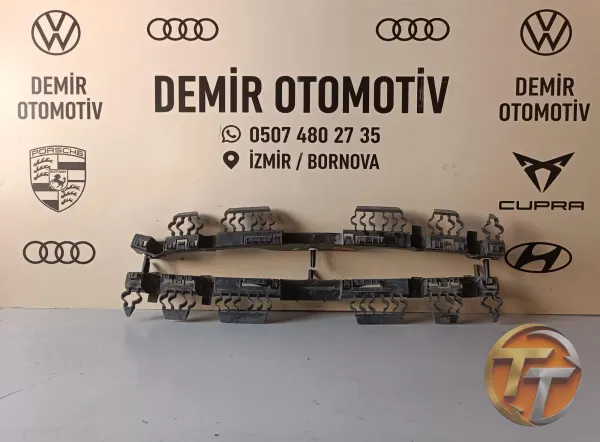 RENAULT CLİO 5 ARKA TAMPON ORTA BRAKETİ ORJİNAL 850429691R
