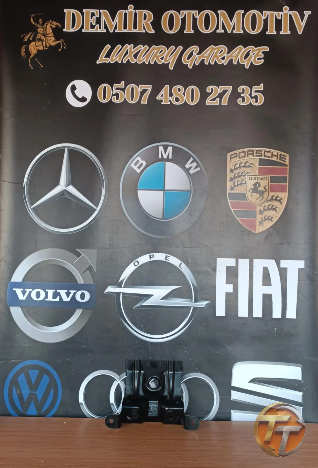 RENAULT CLİO 5 ÖN PANEL KİLİT SACI SIFIR ORJİNAL 612001843R