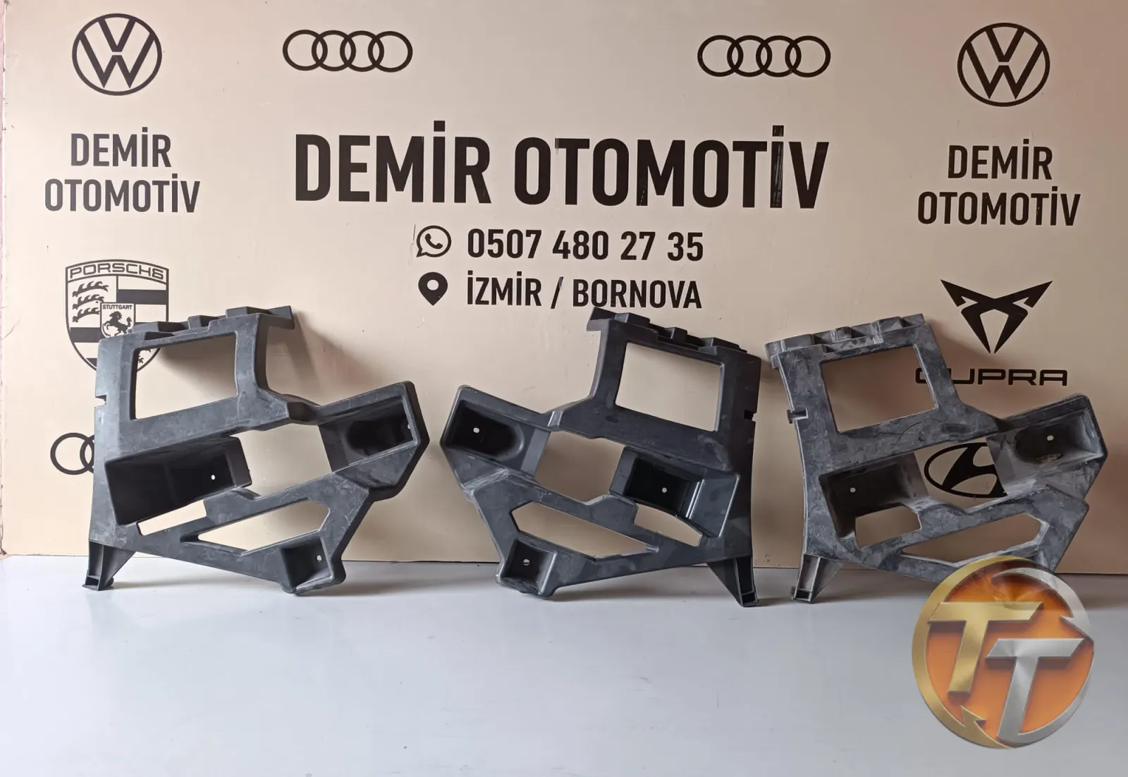RENUALT MEGANE 4 SAĞ SOL ARKA TAMPON BRAKETİ SIFIR ORJİNAL 850474608R 850463728R
