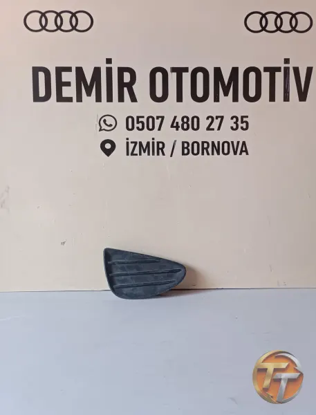 TOYOTA YARİS SAĞ ÖN TAMPON SİS KAPAĞI 2012-2014 ORJ 814810D130