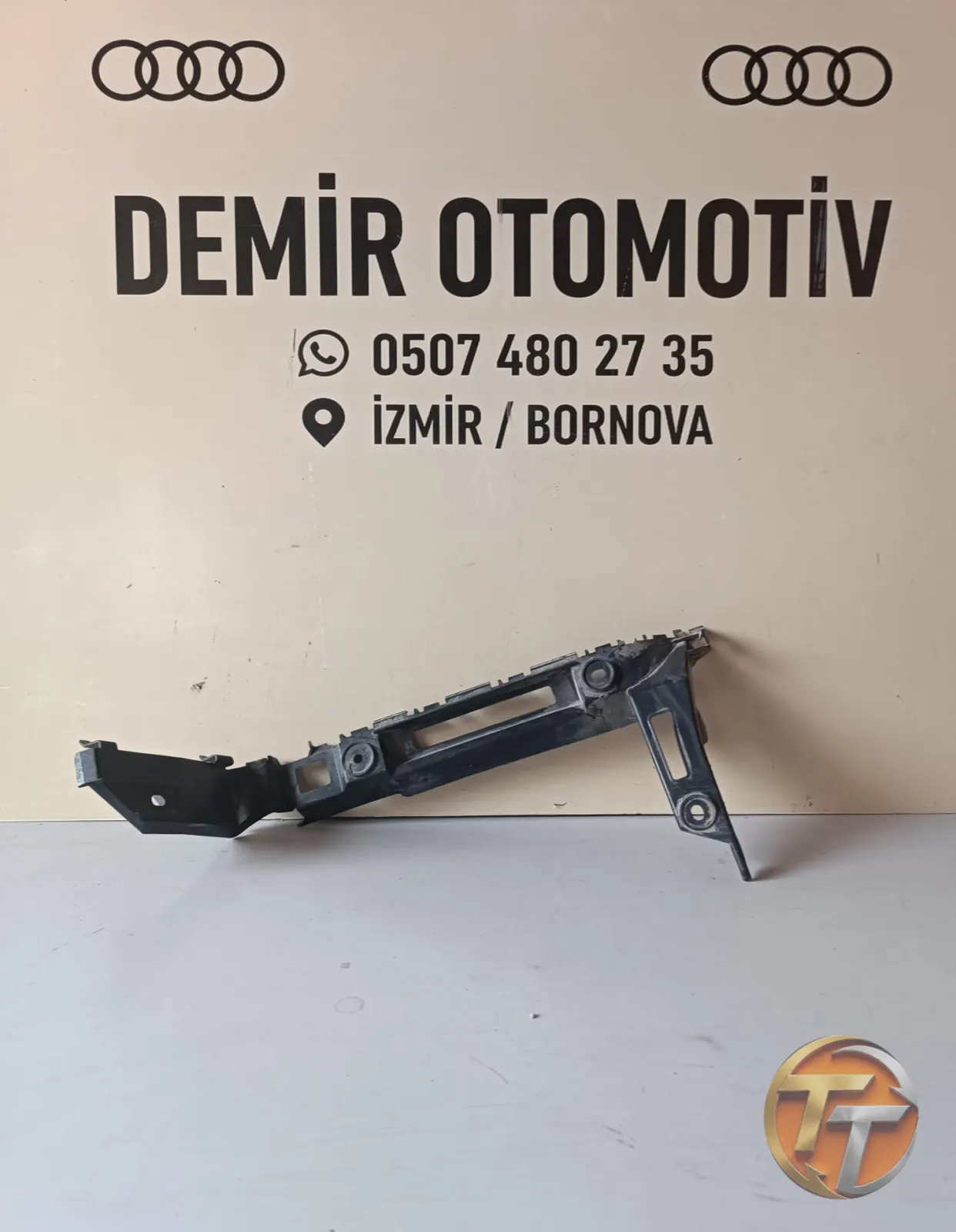 VOLKSWAGEN TRANSPORTER T7 SOL ARKA TAMPON BRAKETİ ORJ 7E0807393B