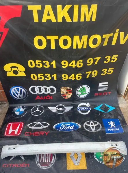 RENAULT TRAFİC ARKA TAMPON