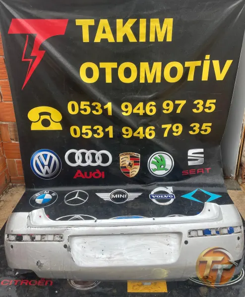 OPEL CORSA C ARKA TAMPON 2