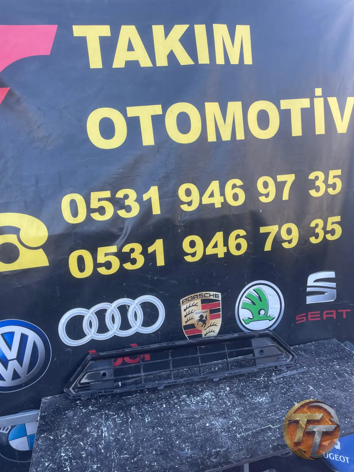 VOLVO XC40 ÖN TAMPON  ALT IZGARA 22-24