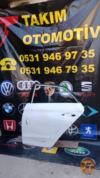 HYUNDAI İ20 SOL ARKA KAPI