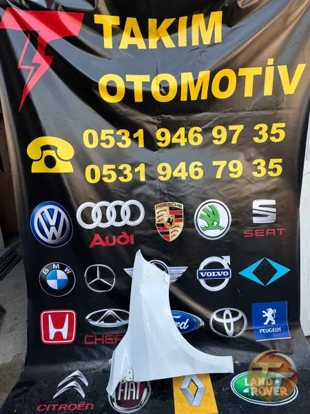 RENAULT FLUENCE SAĞ ÖN ÇAMURLUK