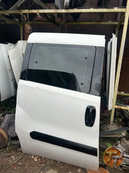 Doblo sağ sürgülü kapı