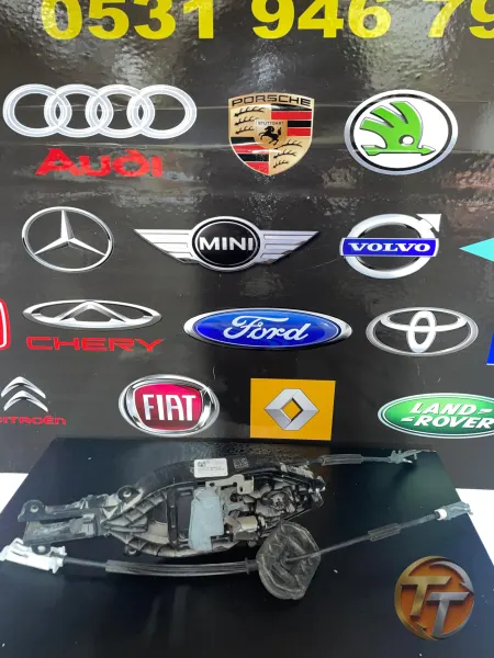 FORD KUGA KAPI KİLİT İÇ BRAKETİ
