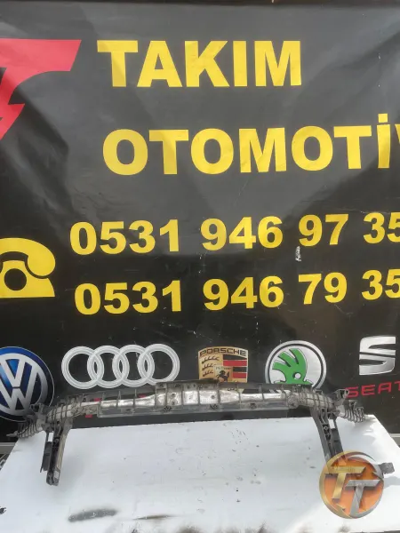 MERCEDES B SERİSİ W246 ÖN PANEL