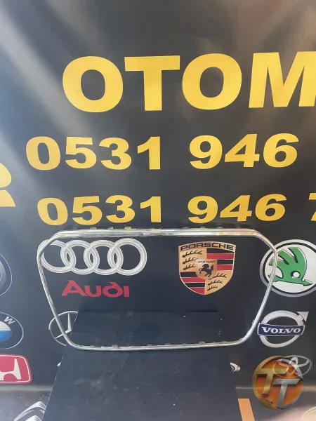 AUDİ A3 PANJUR NİKELAJ ÇERÇEVESİ