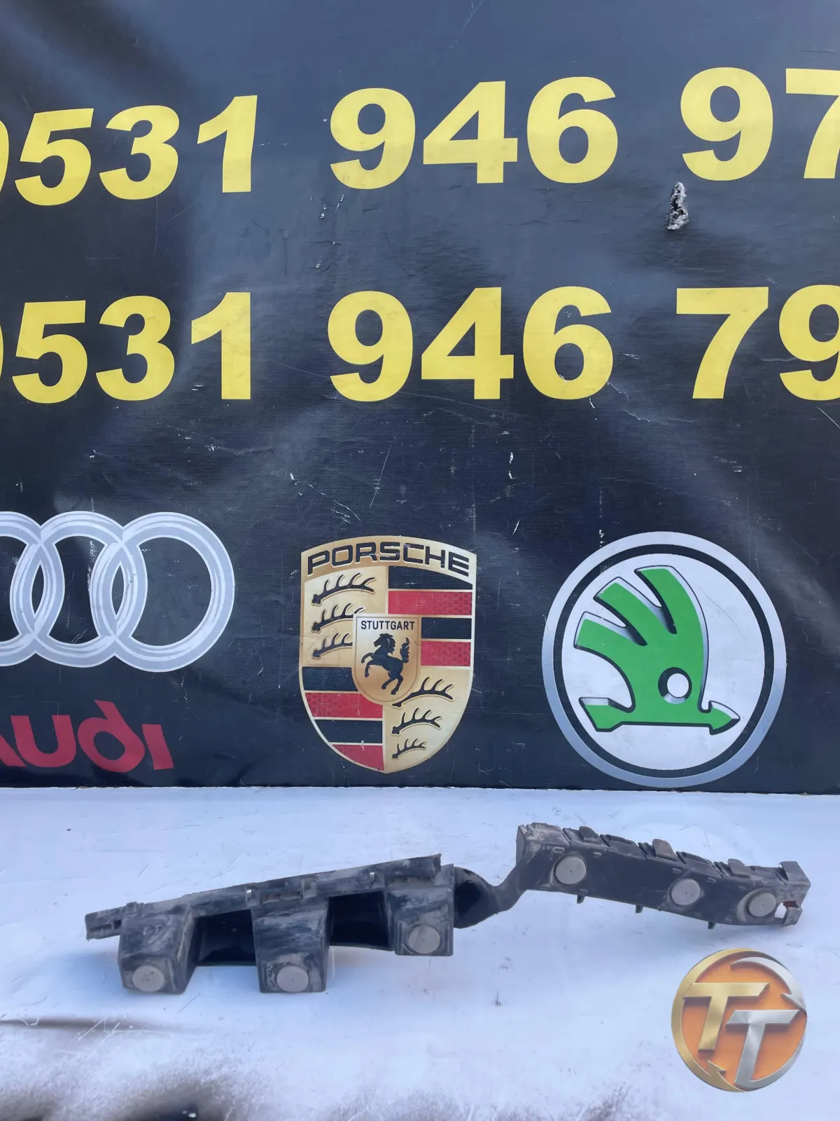 Opel Corsa D Sol Arka Tampon braketi 13179903