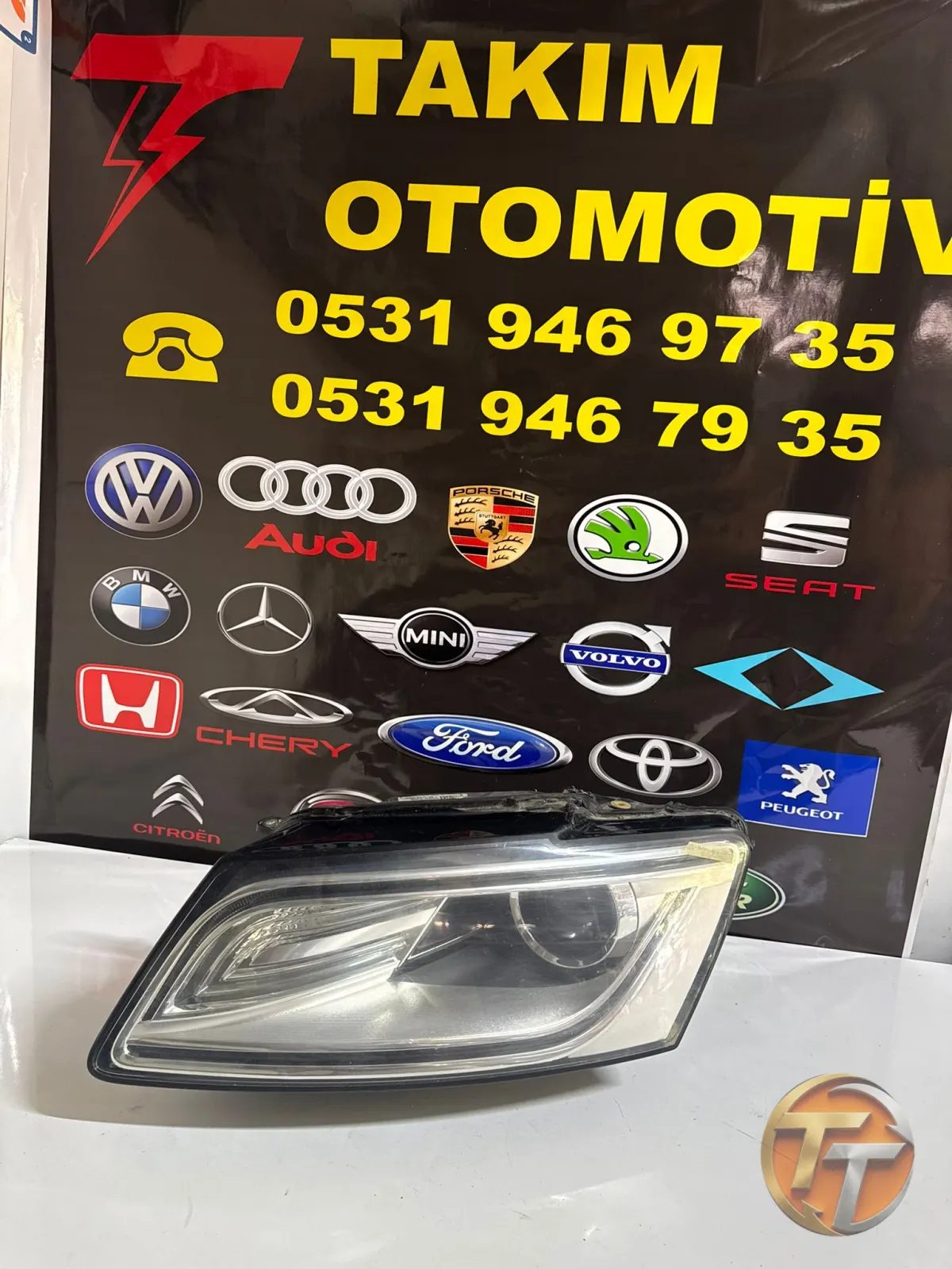Audi Q5 sol far